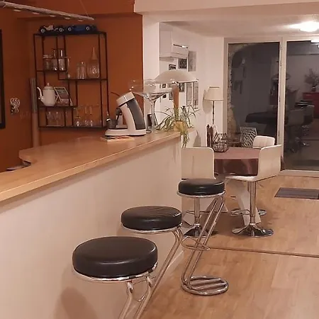 La Cigale Et La Fourmi Habitación en casa particular