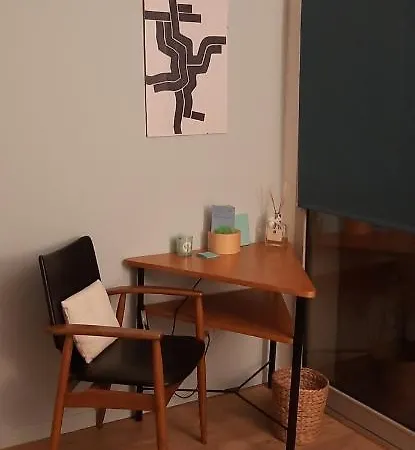 La Cigale Et La Fourmi