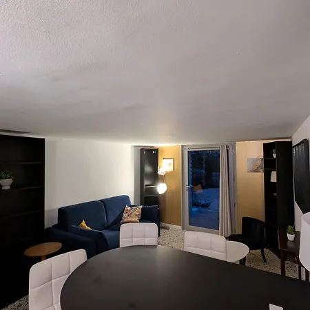 Habitación en casa particular La Cigale Et La Fourmi *